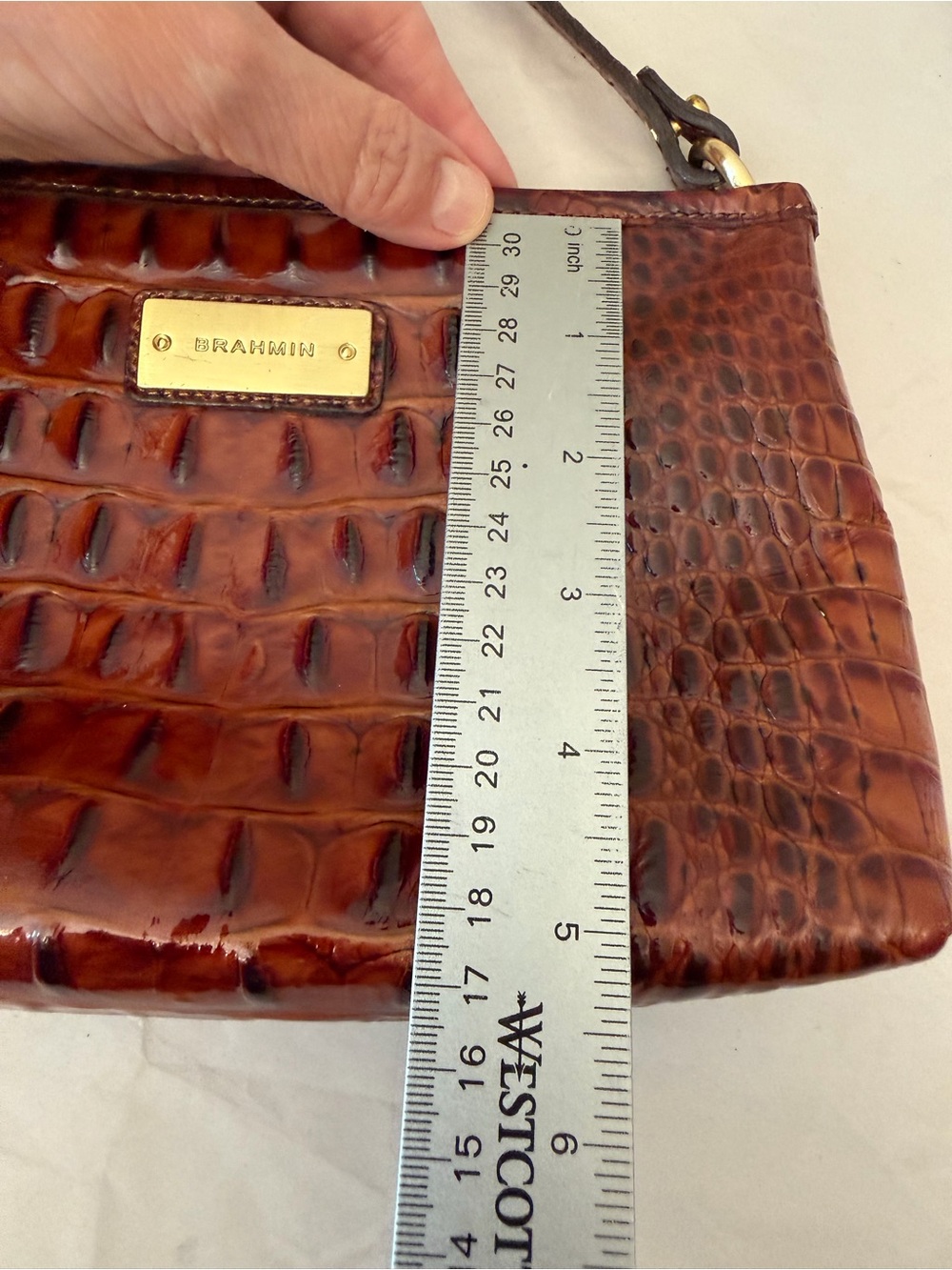 Brahmin Brown Croc-Embossed hand held with Gold Hardware 9x5x2 - Picture 11 of 13